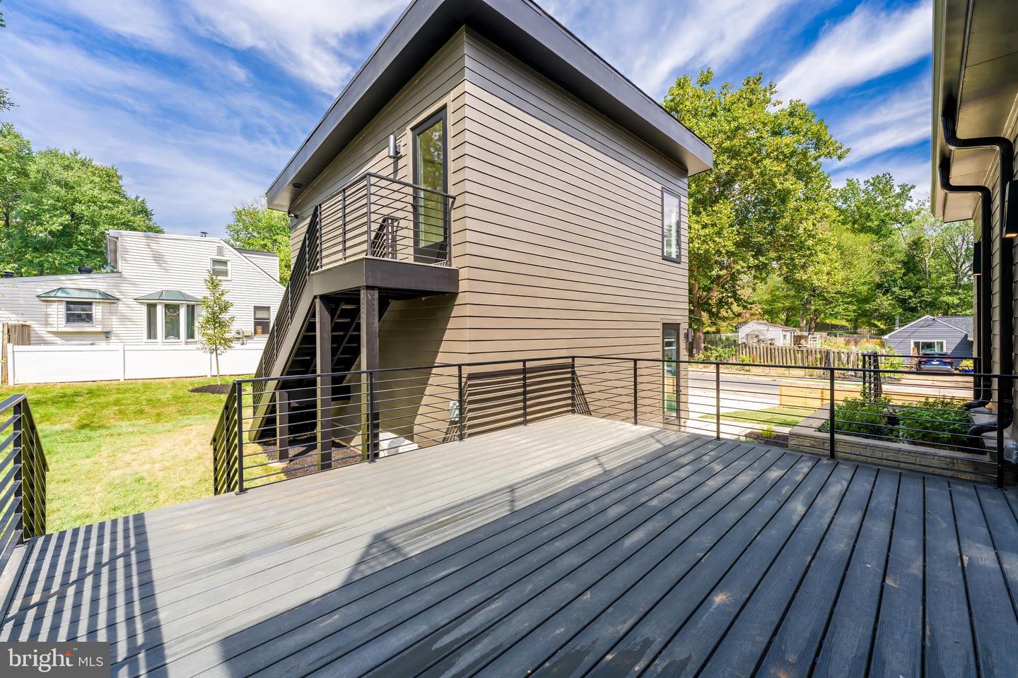 Falls Church, Virginia, 22042, United States, 6 Bedrooms Bedrooms, ,6 BathroomsBathrooms,Residential,Active,1989772