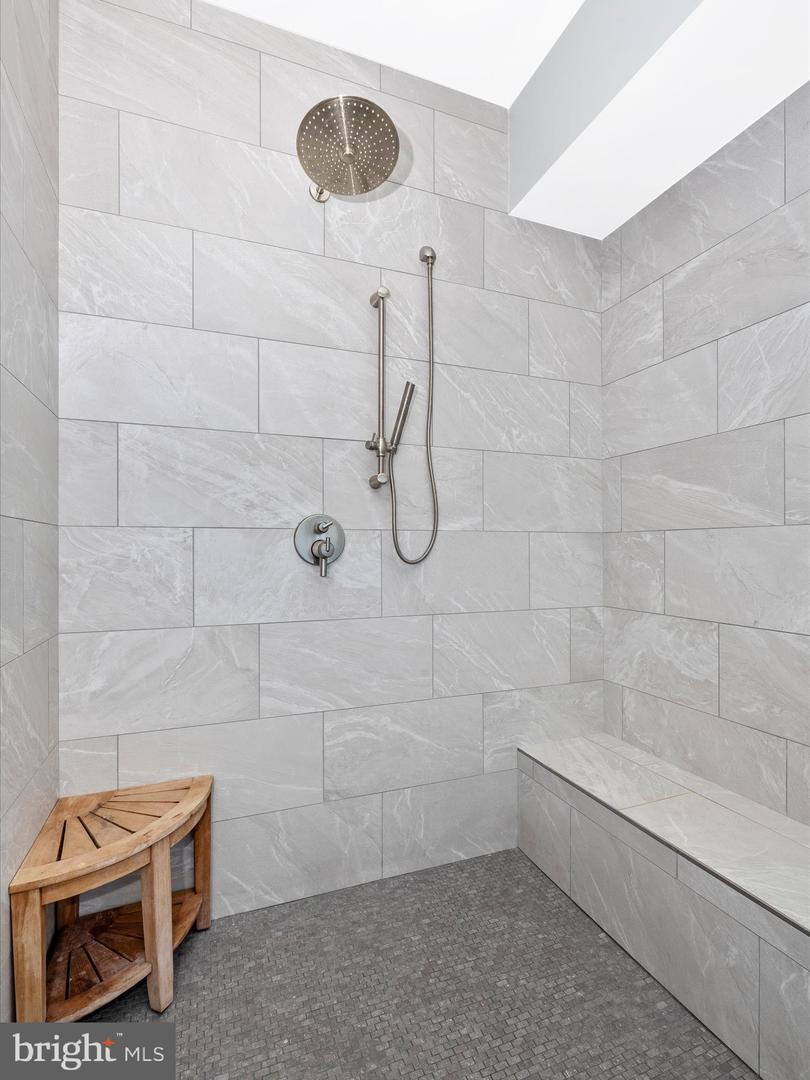 Frederick, Maryland, 21701, United States, 3 Bedrooms Bedrooms, ,3 BathroomsBathrooms,Residential,Active,2006999