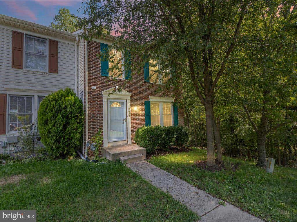 8820 CASTLEBURY CT, LAUREL, MD 20723, photo 1 of 37