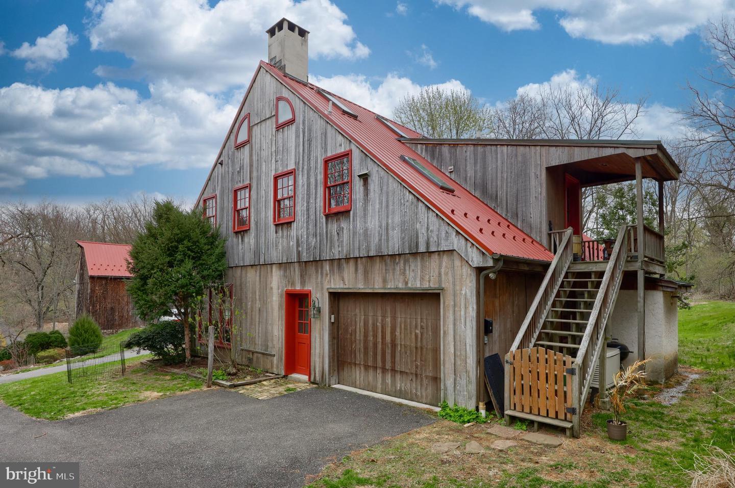 Reading, Pennsylvania, 19606, United States, 5 Bedrooms Bedrooms, ,4 BathroomsBathrooms,Residential,Active,2045028