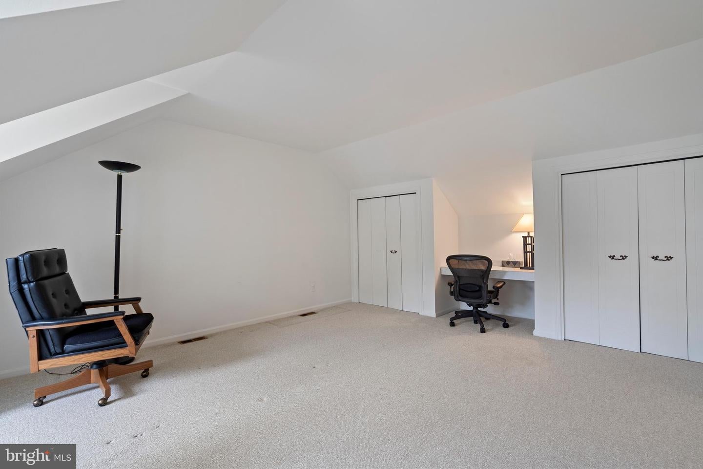 Arlington, Virginia, 22207, United States, 5 Bedrooms Bedrooms, ,4 BathroomsBathrooms,Residential,Active,1843845