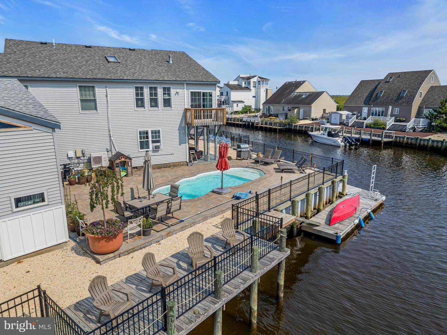Manahawkin, New Jersey, 08050, United States, 4 Bedrooms Bedrooms, ,2 BathroomsBathrooms,Residential,Active,1919073