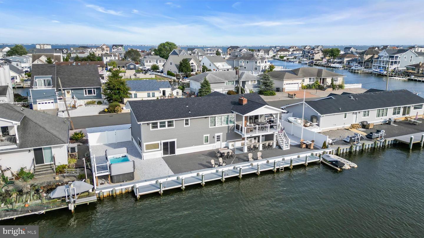 Toms River, New Jersey, 08753, United States, 5 Bedrooms Bedrooms, ,3 BathroomsBathrooms,Residential,Active,1952597