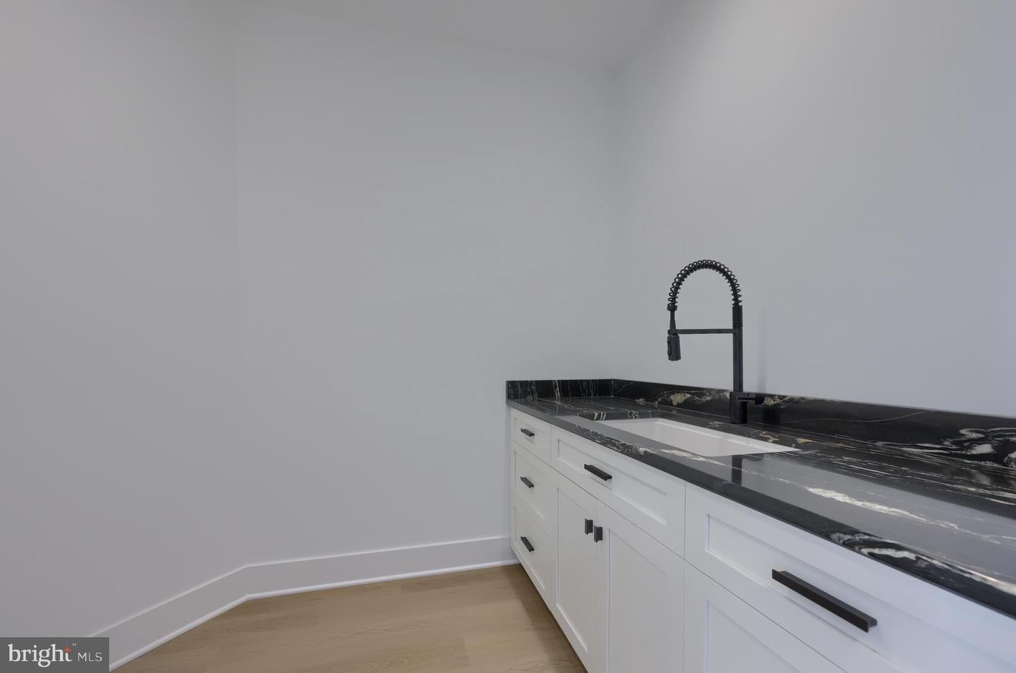 East Petersburg, Pennsylvania, 17520, United States, 4 Bedrooms Bedrooms, ,5 BathroomsBathrooms,Residential,Active,1702111