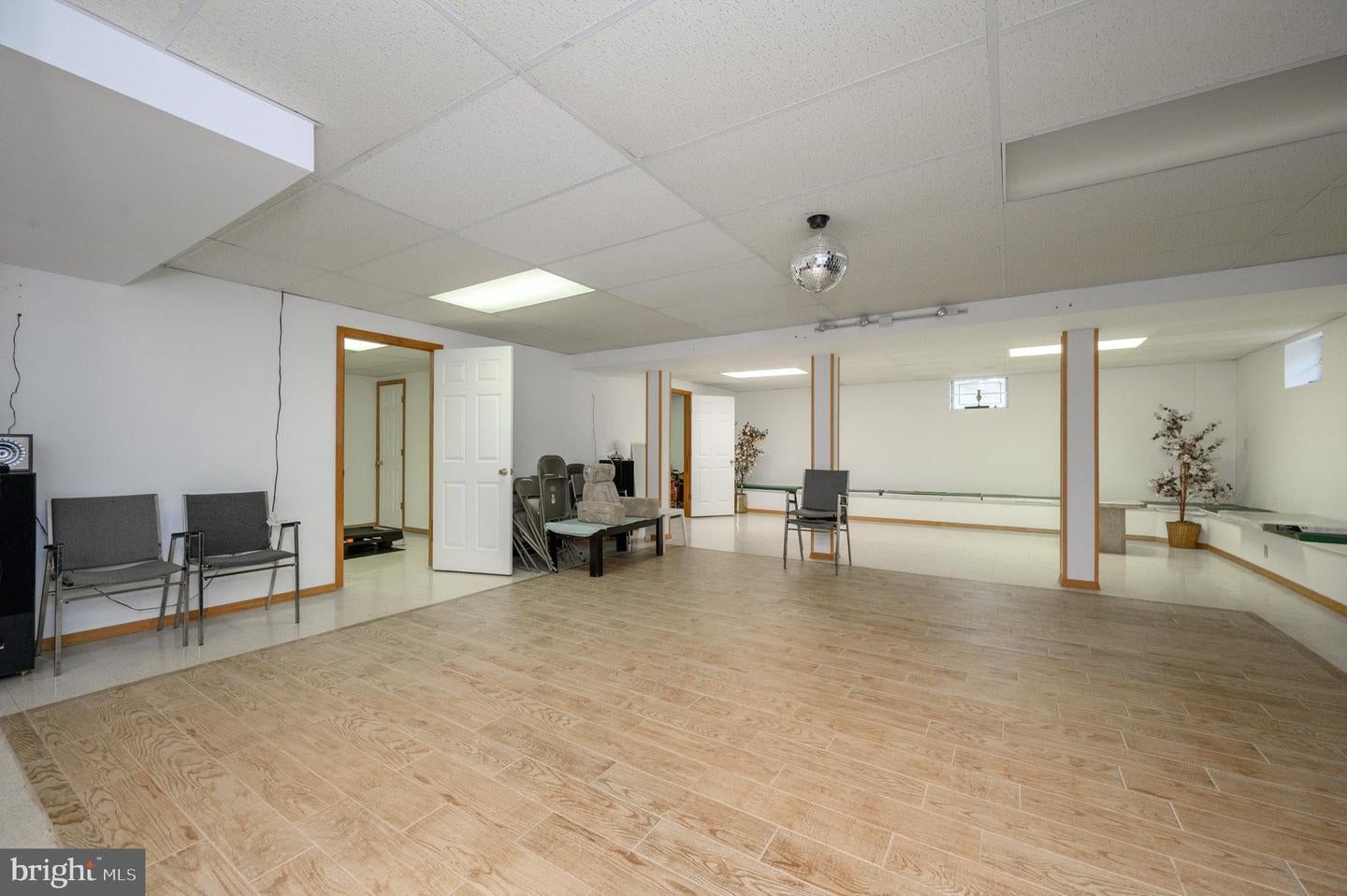 Monmouth Junction, New Jersey, 08852, United States, 5 Bedrooms Bedrooms, ,5 BathroomsBathrooms,Residential,Active,1987239