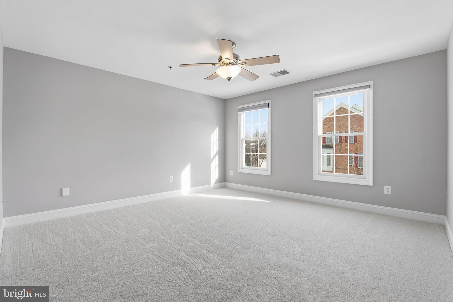 Rockville, Maryland, 20850, United States, 5 Bedrooms Bedrooms, ,5 BathroomsBathrooms,Residential,Active,2015808