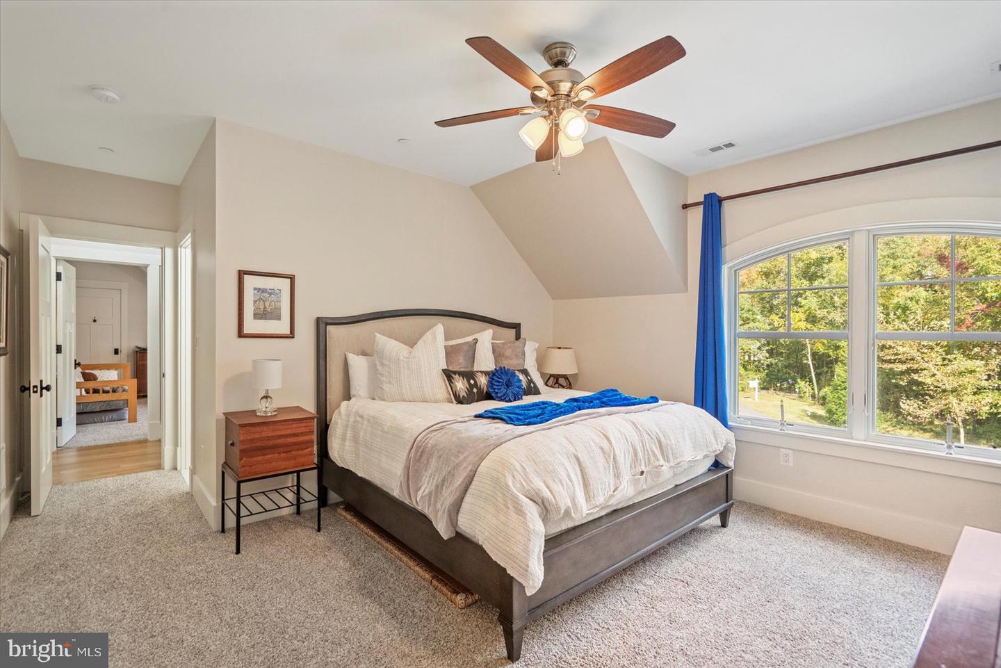 Middle River, Maryland, 21220, United States, 7 Bedrooms Bedrooms, ,7 BathroomsBathrooms,Residential,Active,1969646