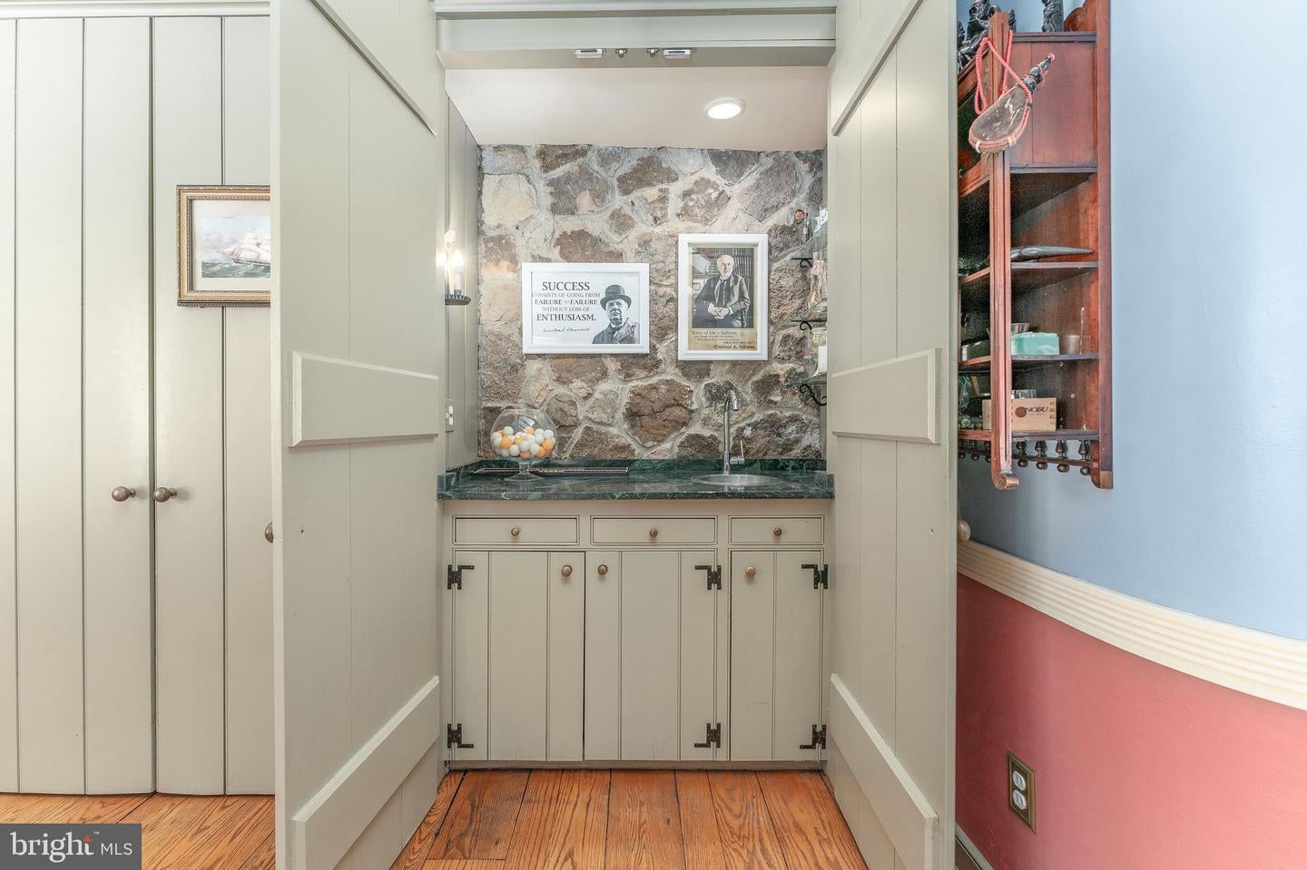 Jenkintown, Pennsylvania, 19046, United States, 6 Bedrooms Bedrooms, ,5 BathroomsBathrooms,Residential,Active,2010560