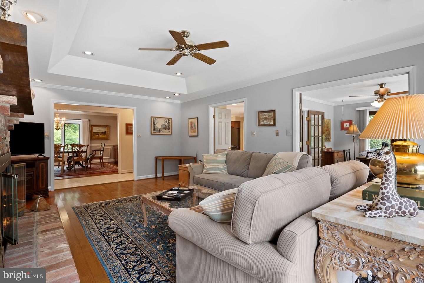 Potomac, Maryland, 20854, United States, 5 Bedrooms Bedrooms, ,6 BathroomsBathrooms,Residential,Active,1988488