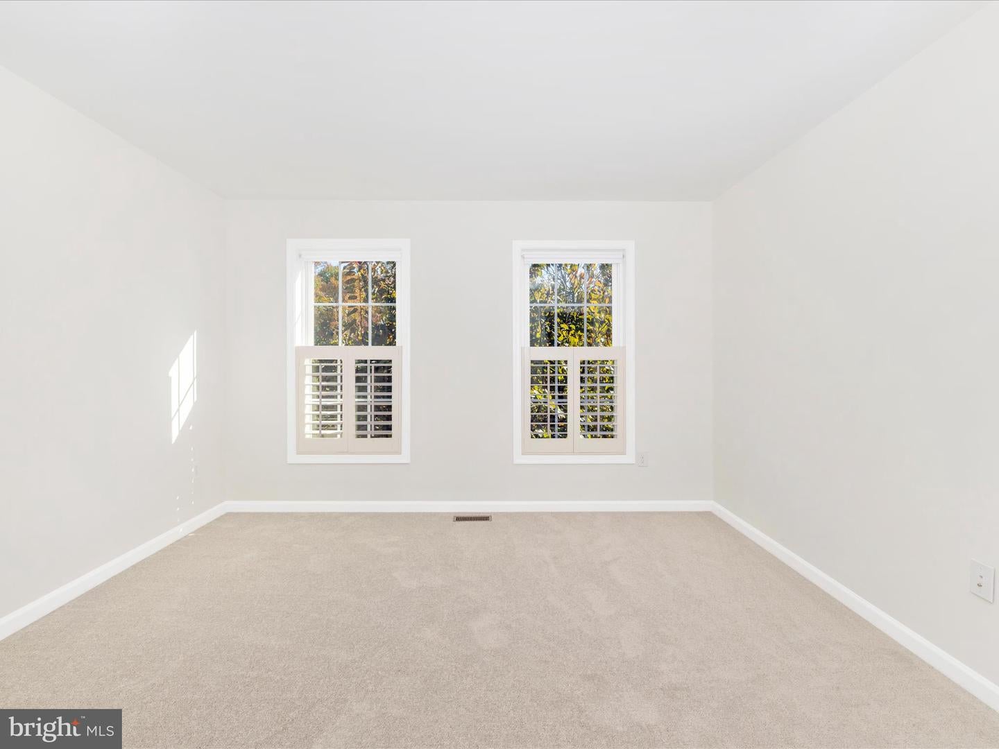 North Potomac, Maryland, 20878, United States, 4 Bedrooms Bedrooms, ,4 BathroomsBathrooms,Residential,Active,1968118