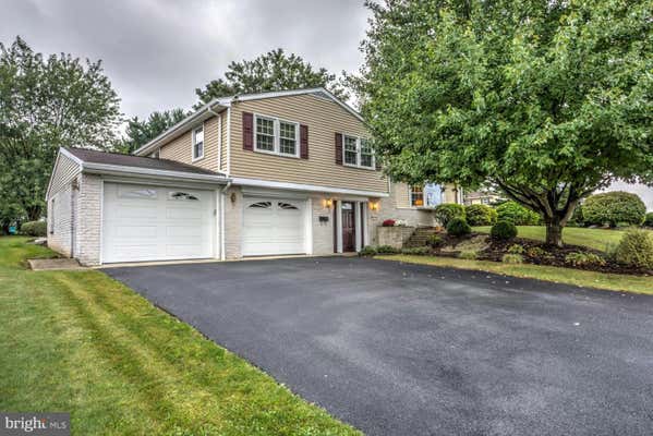 328 E CONESTOGA ST, NEW HOLLAND, PA 17557 - Image 1