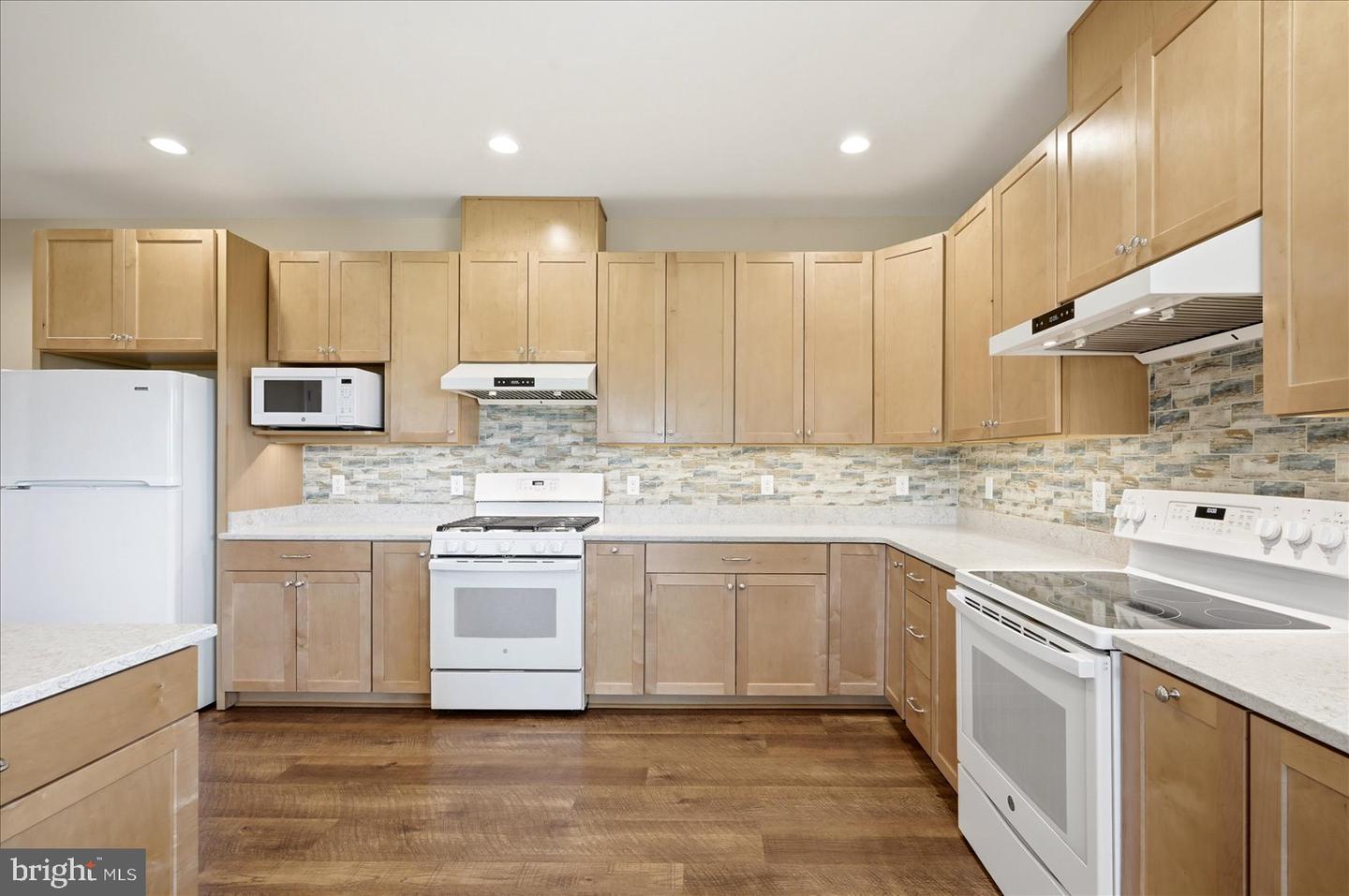 Winchester, Virginia, 22602, United States, 4 Bedrooms Bedrooms, ,4 BathroomsBathrooms,Residential,Active,2025980