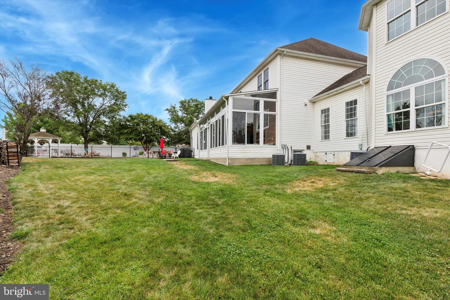 Warrington, Pennsylvania, 18976, United States, 4 Bedrooms Bedrooms, ,3 BathroomsBathrooms,Residential,Active,1920279