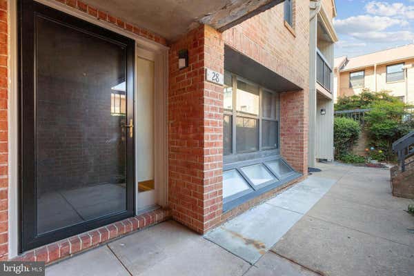 28 DUDLEY CT, BETHESDA, MD 20814 - Image 1