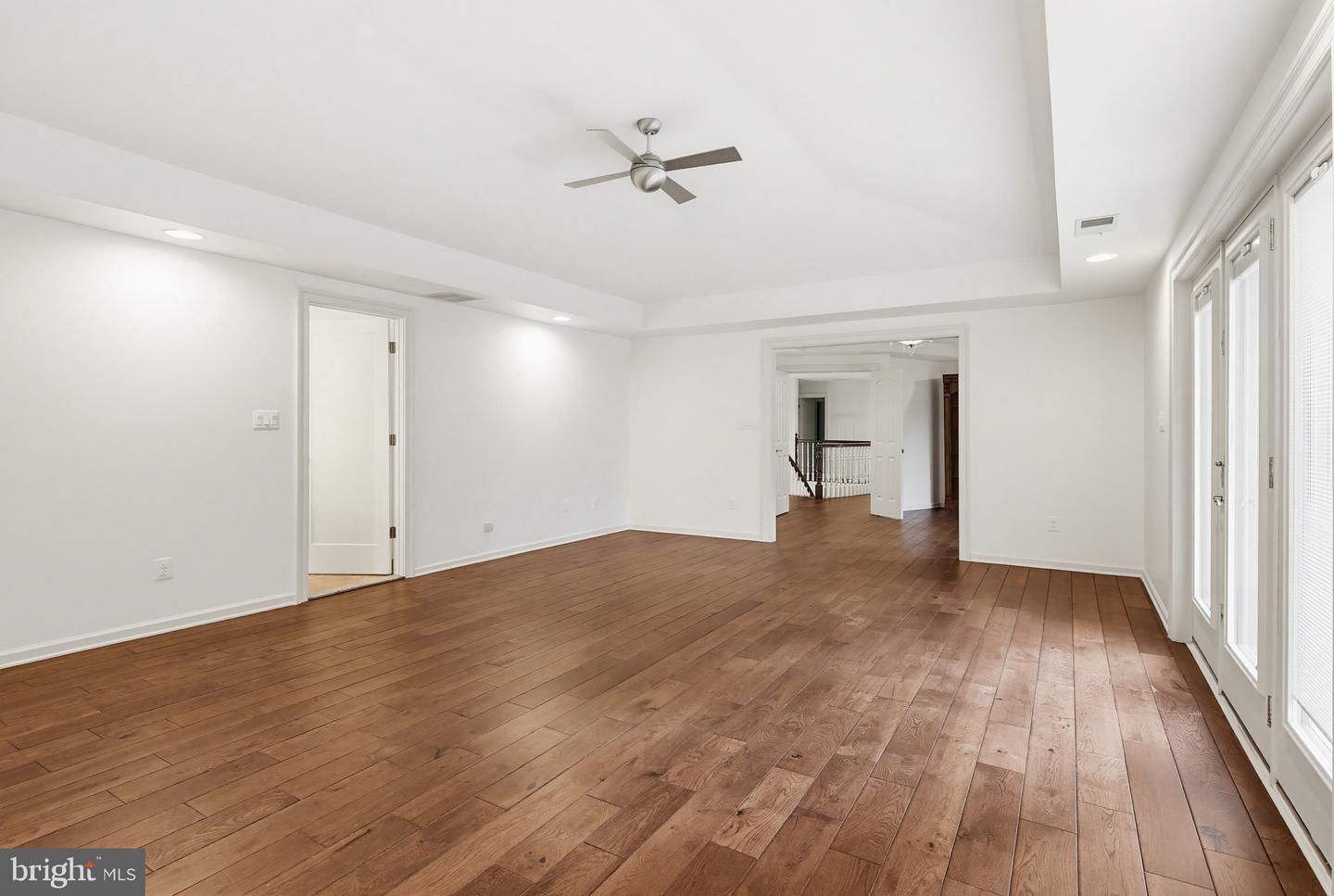 Ellicott City, Maryland, 21042, United States, 5 Bedrooms Bedrooms, ,5 BathroomsBathrooms,Residential,Active,2043423