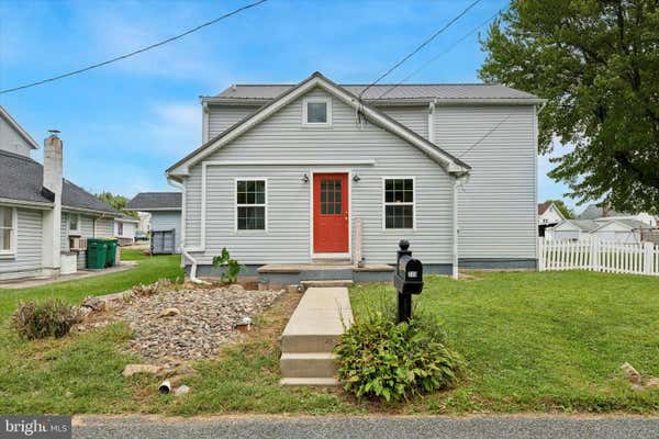 713 E 8TH ST, BOYERTOWN, PA 19512 - Image 1