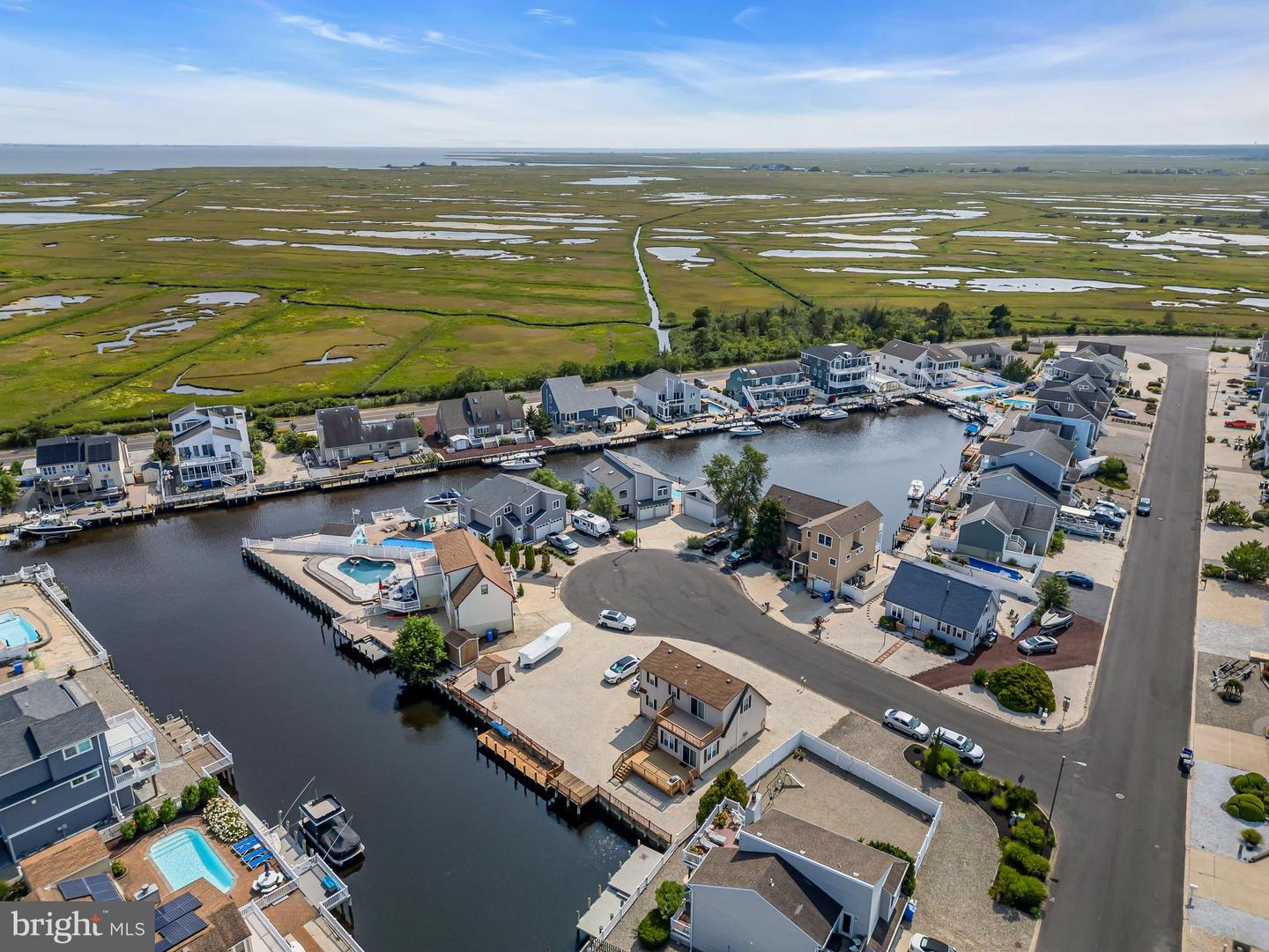 Manahawkin, New Jersey, 08050, United States, 4 Bedrooms Bedrooms, ,2 BathroomsBathrooms,Residential,Active,1919073