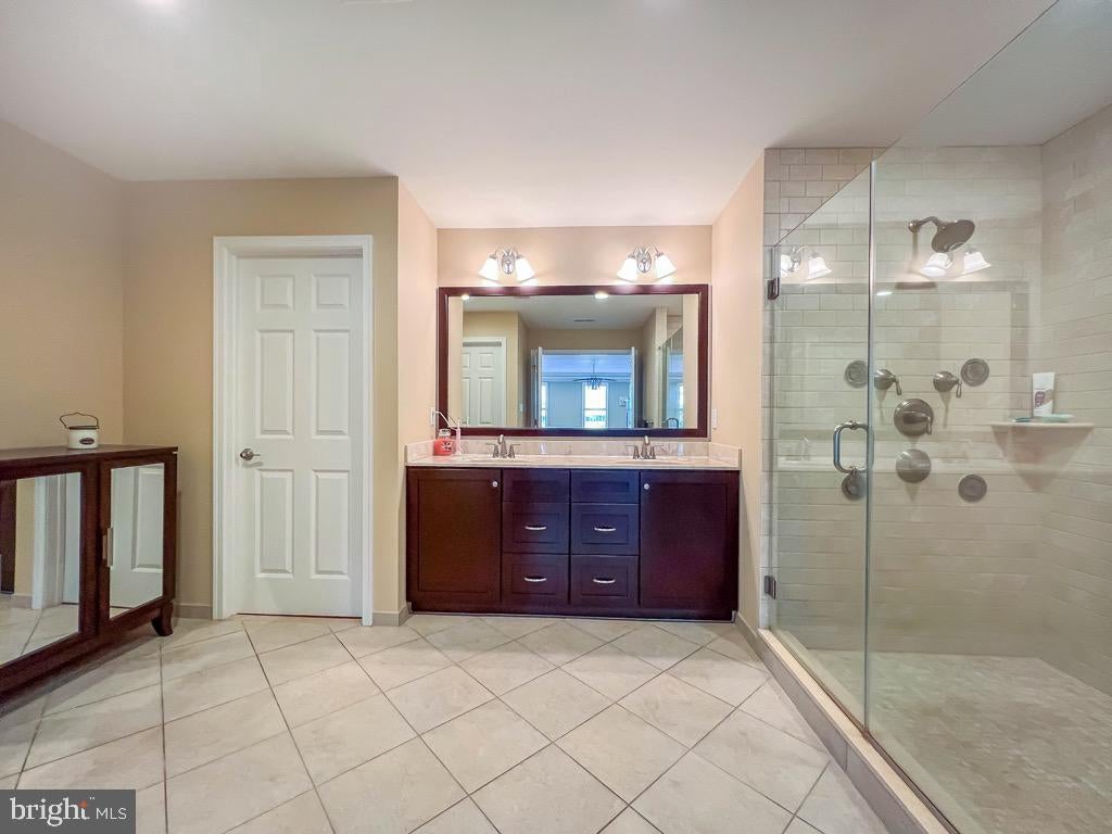 Newtown, Pennsylvania, 18940, United States, 3 Bedrooms Bedrooms, ,3 BathroomsBathrooms,Residential,Active,1936619