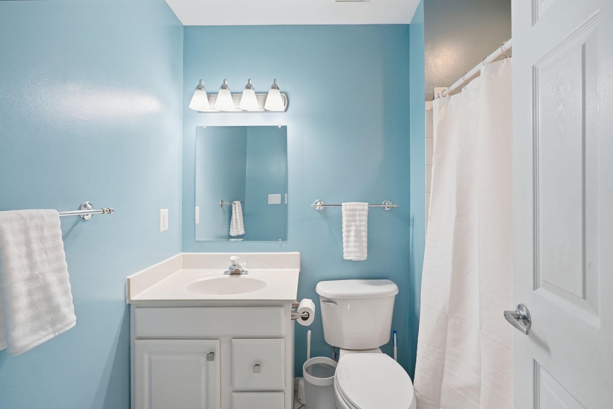 North Potomac, Maryland, 20878, United States, 7 Bedrooms Bedrooms, ,8 BathroomsBathrooms,Residential,Active,2044145