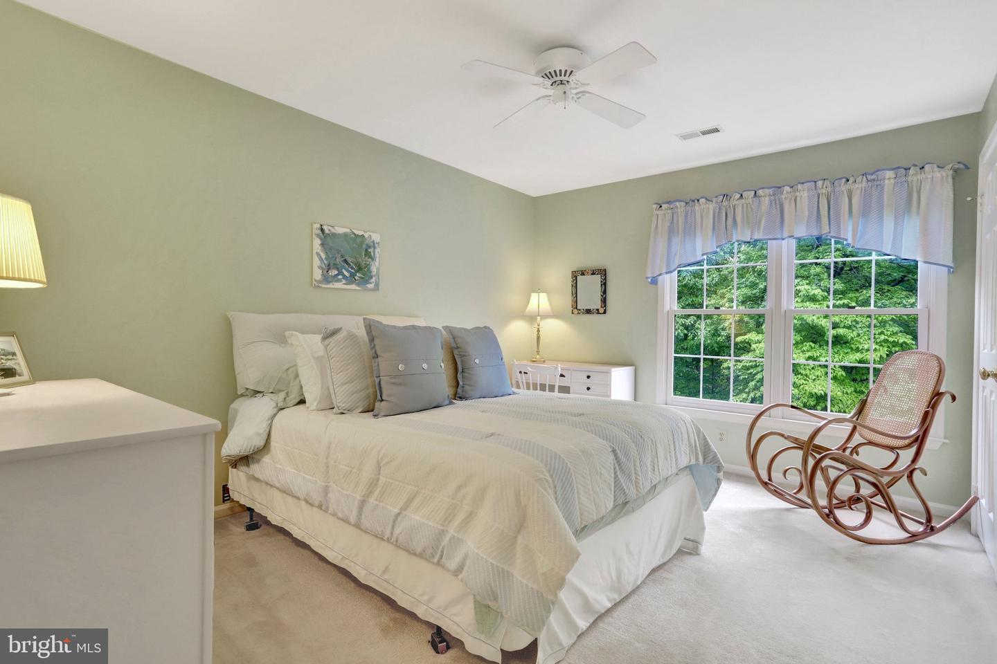 Lorton, Virginia, 22079, United States, 4 Bedrooms Bedrooms, ,4 BathroomsBathrooms,Residential,Active,2045767