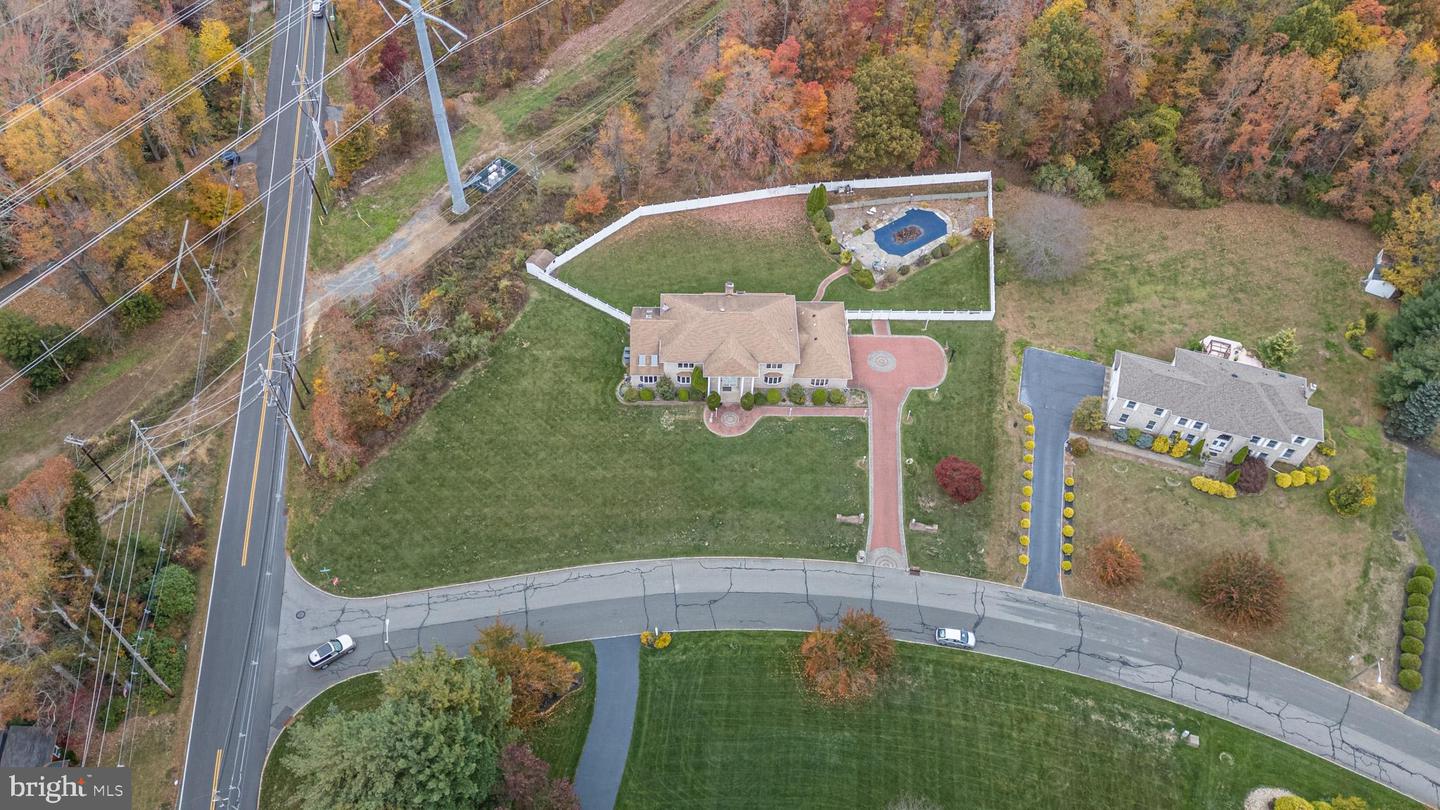 Monmouth Junction, New Jersey, 08852, United States, 5 Bedrooms Bedrooms, ,5 BathroomsBathrooms,Residential,Active,1987239