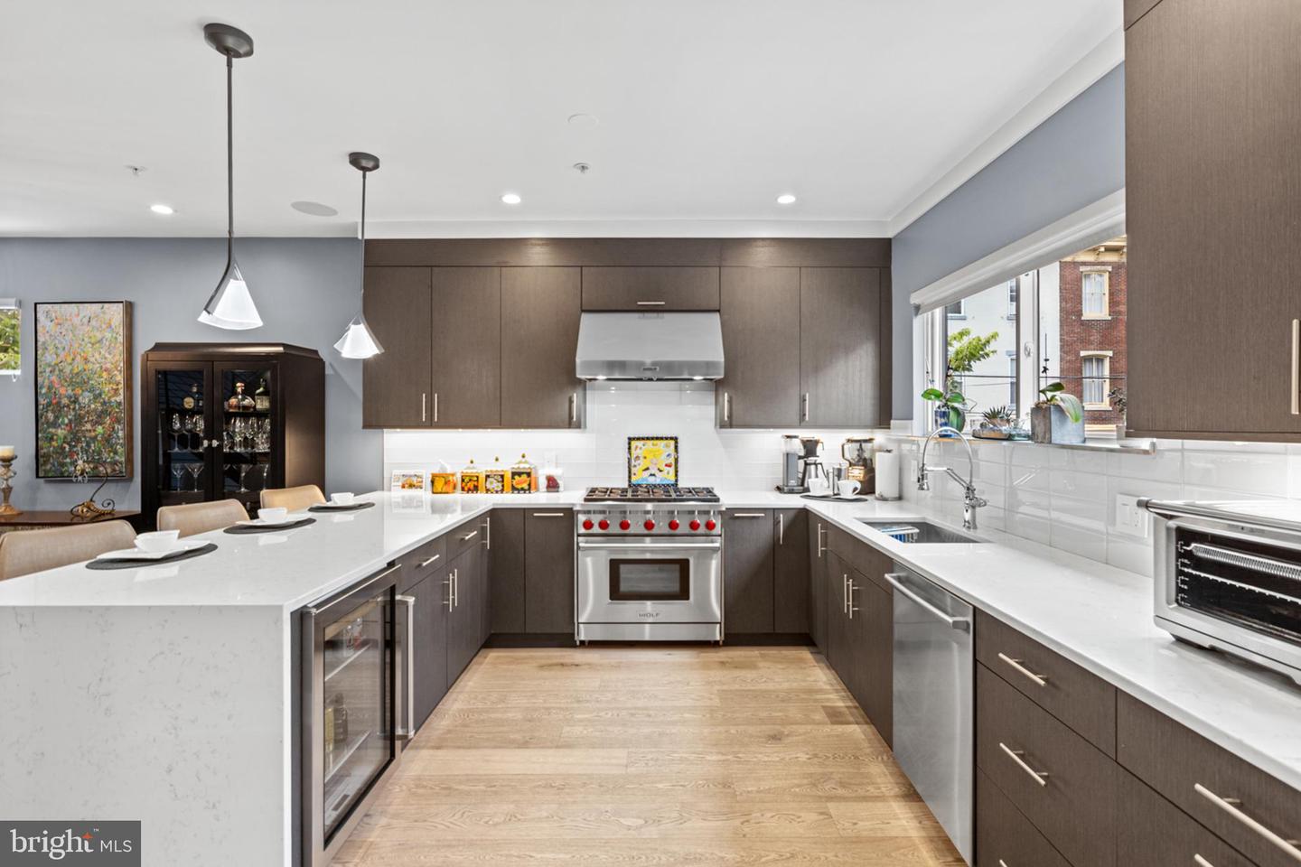 Philadelphia, Pennsylvania, 19146, United States, ,6 BathroomsBathrooms,Residential,Active,1862906
