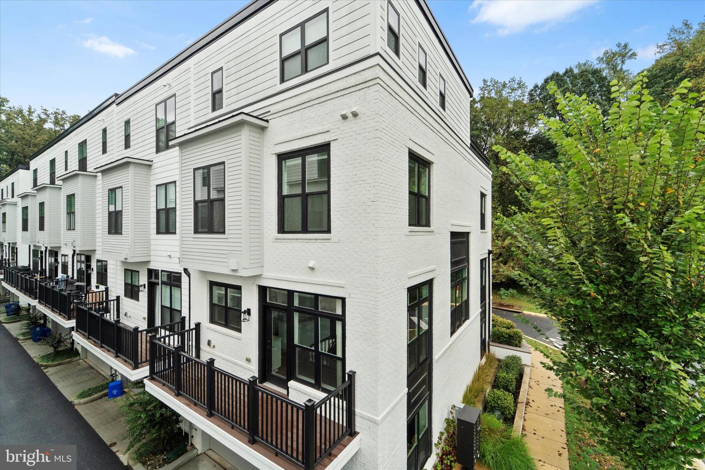 Potomac, Maryland, 20854, United States, 4 Bedrooms Bedrooms, ,5 BathroomsBathrooms,Residential,Active,1961966