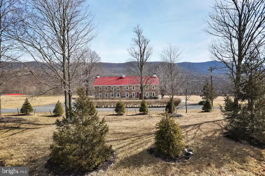 Fort Loudon, Pennsylvania, 17224, United States, 6 Bedrooms Bedrooms, ,7 BathroomsBathrooms,Residential,Pending,2006959