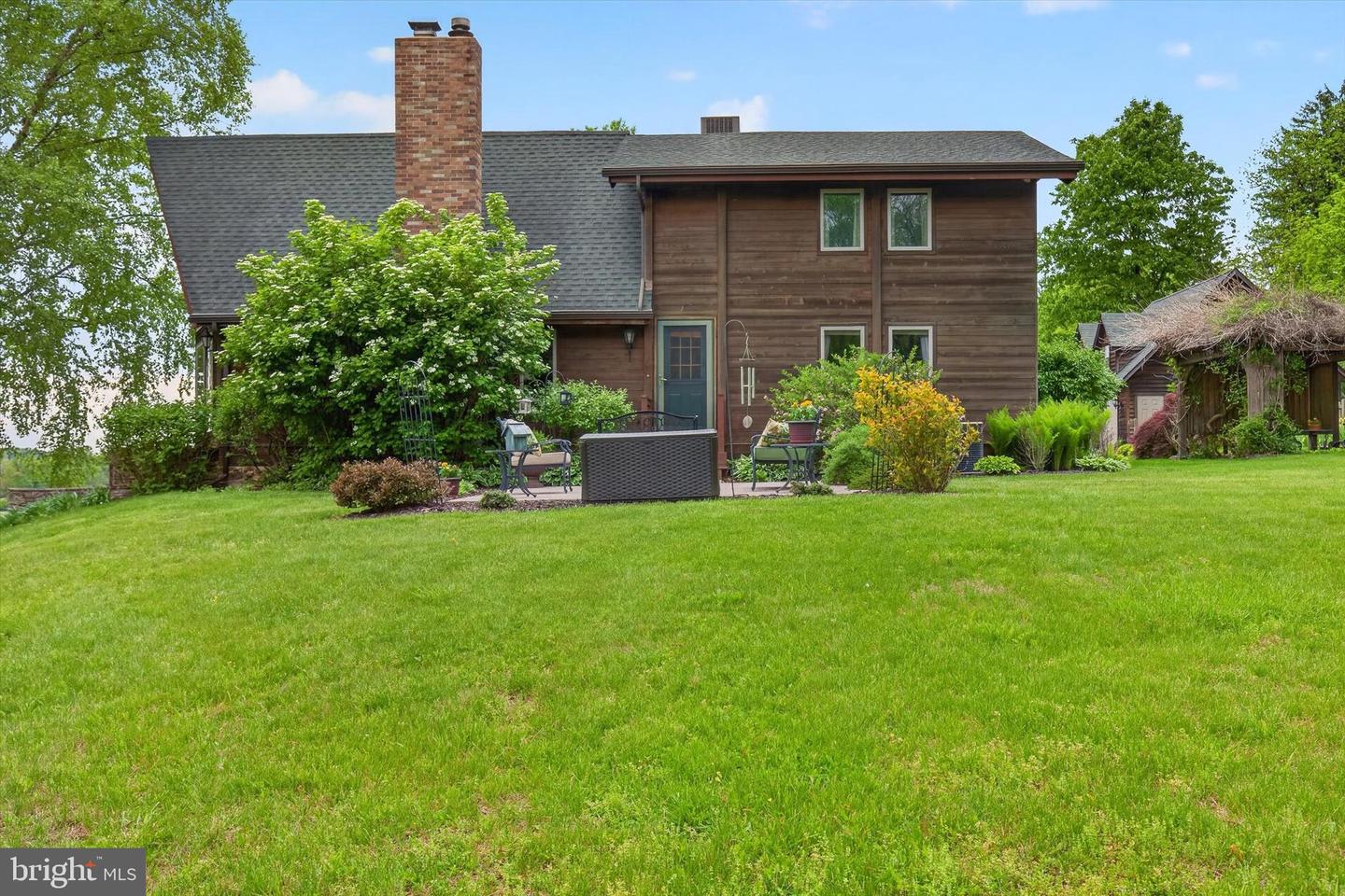 Harrisburg, Pennsylvania, 17112, United States, 3 Bedrooms Bedrooms, ,4 BathroomsBathrooms,Residential,Active,2045613