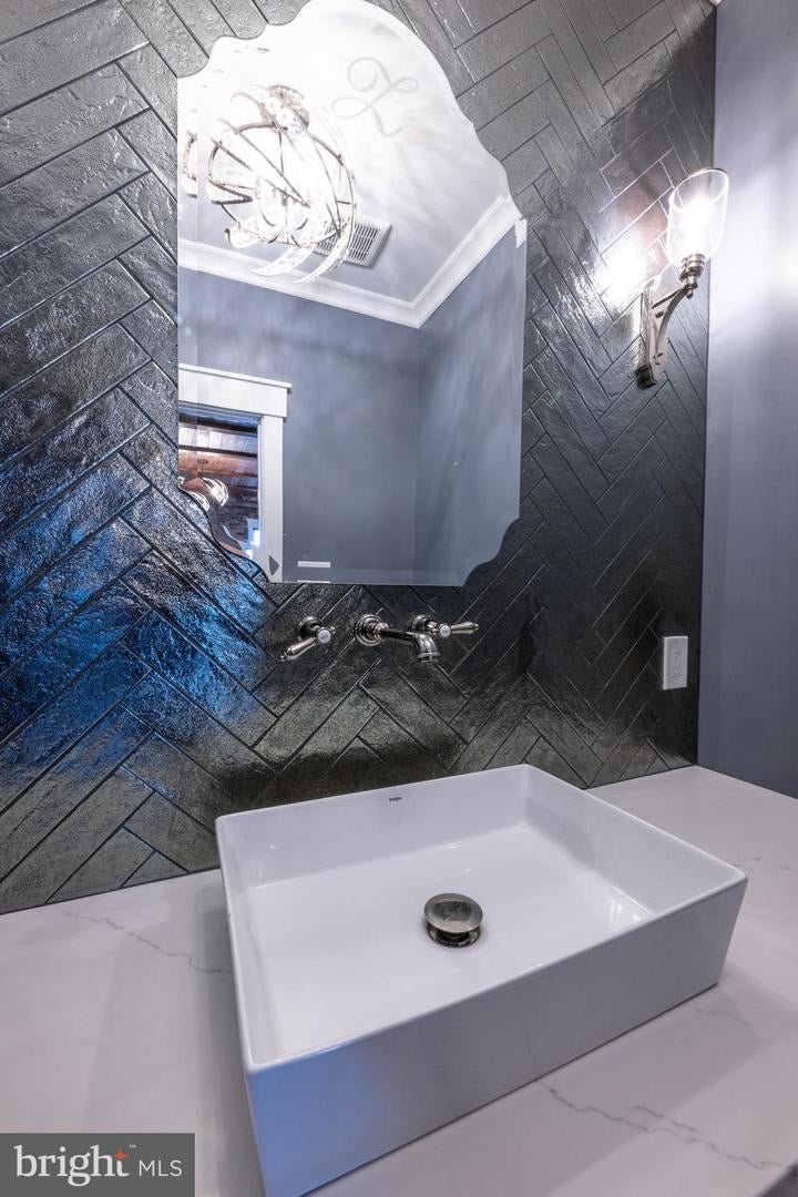 Kutztown, Pennsylvania, 19530, United States, 6 Bedrooms Bedrooms, ,5 BathroomsBathrooms,Residential,Active,1968418