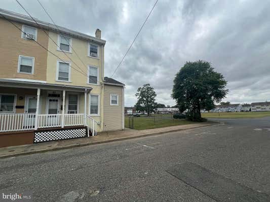 22 W 2ND ST, BURLINGTON, NJ 08016 - Image 1