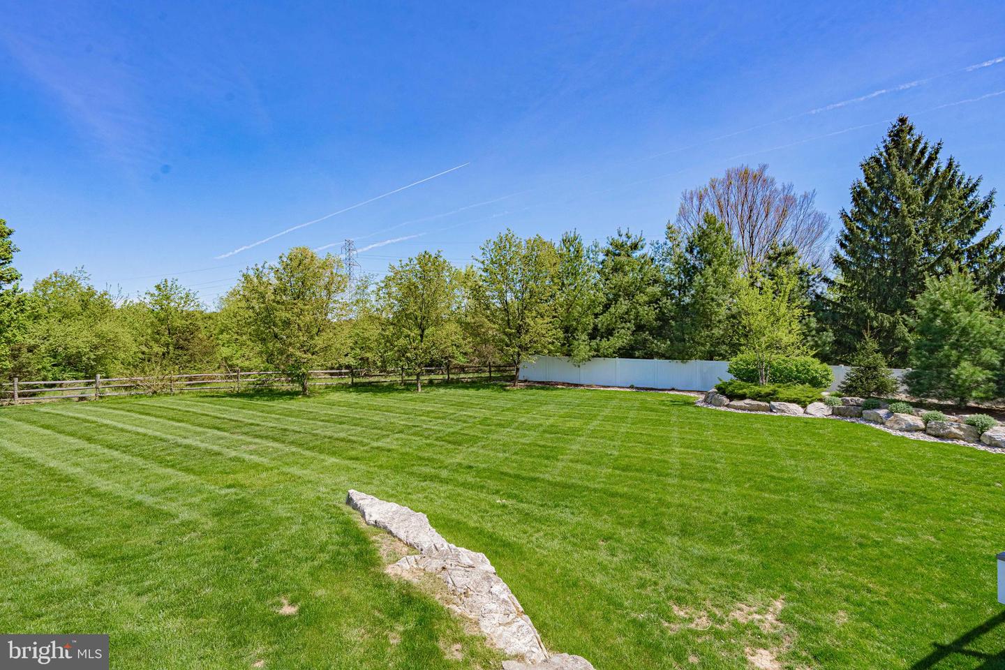 Bethlehem, Pennsylvania, 18020, United States, 4 Bedrooms Bedrooms, ,5 BathroomsBathrooms,Residential,Pending,1968396