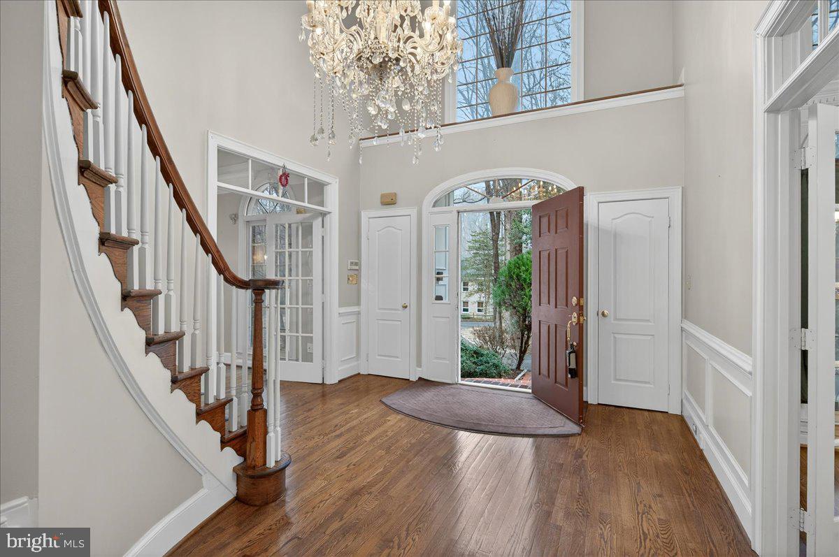 Clifton, Virginia, 20124, United States, 5 Bedrooms Bedrooms, ,6 BathroomsBathrooms,Residential,Active,2025639