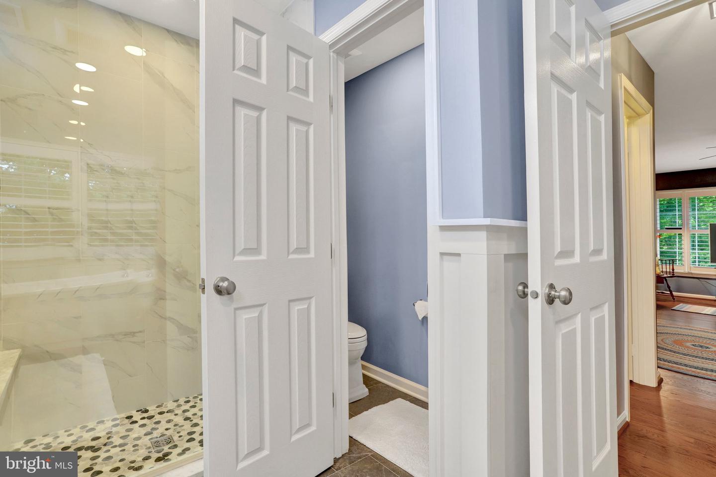 Lorton, Virginia, 22079, United States, 4 Bedrooms Bedrooms, ,4 BathroomsBathrooms,Residential,Active,2045767