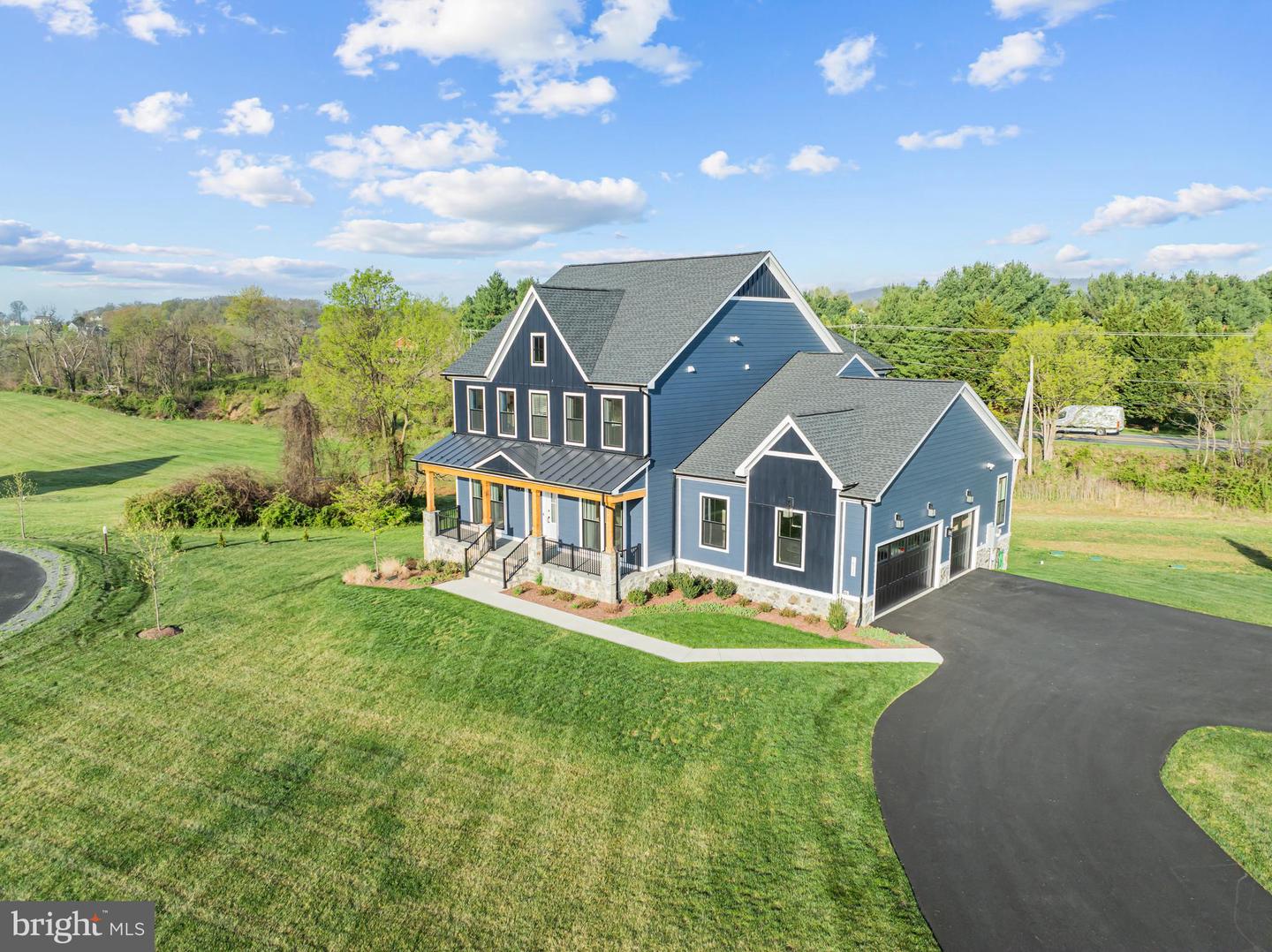 Waterford, Virginia, 20197, United States, 5 Bedrooms Bedrooms, ,5 BathroomsBathrooms,Residential,Active,2036029