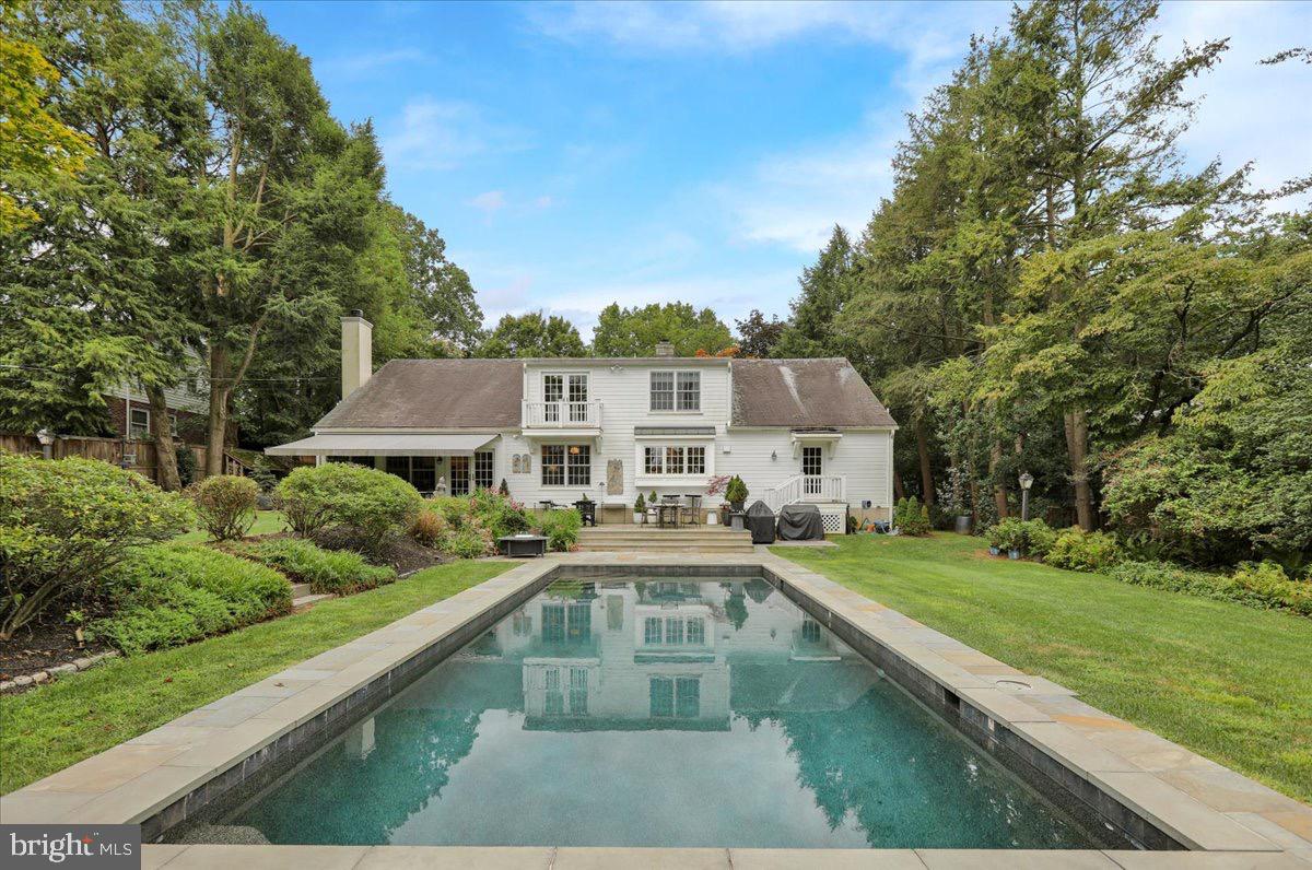Lancaster, Pennsylvania, 17603, United States, 4 Bedrooms Bedrooms, ,3 BathroomsBathrooms,Residential,Active,1936456
