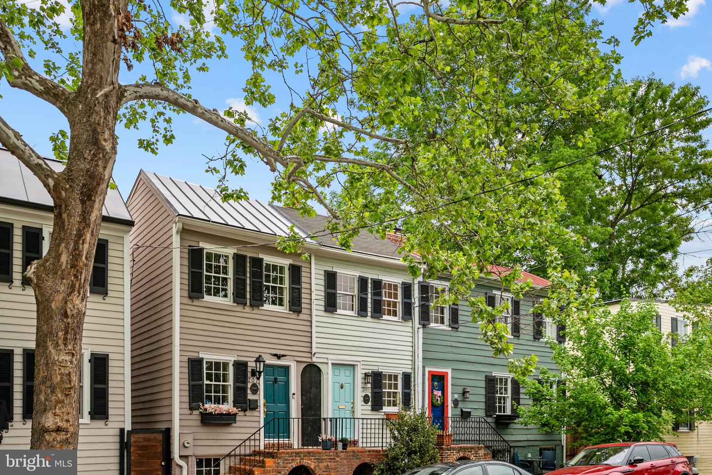 Alexandria, Virginia, 22314, United States, 3 Bedrooms Bedrooms, ,3 BathroomsBathrooms,Residential,Active,2044570