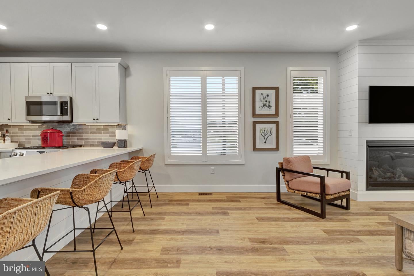 Rehoboth Beach, Delaware, 19971, United States, 5 Bedrooms Bedrooms, ,4 BathroomsBathrooms,Residential,Active,1945511