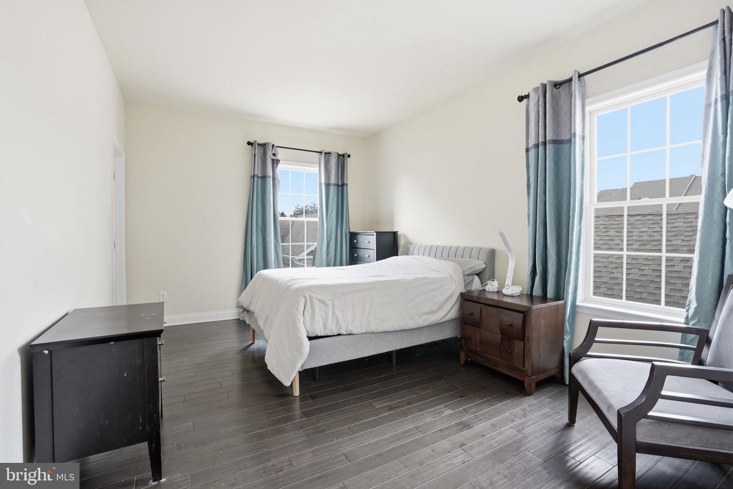 Newtown Square, Pennsylvania, 19073, United States, 3 Bedrooms Bedrooms, ,4 BathroomsBathrooms,Residential,Active,2010920