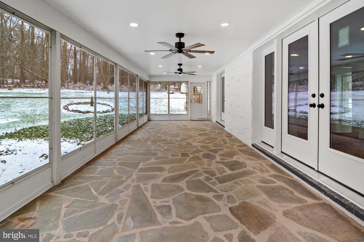 Owings Mills, Maryland, 21117, United States, 5 Bedrooms Bedrooms, ,4 BathroomsBathrooms,Residential,Active,1971806