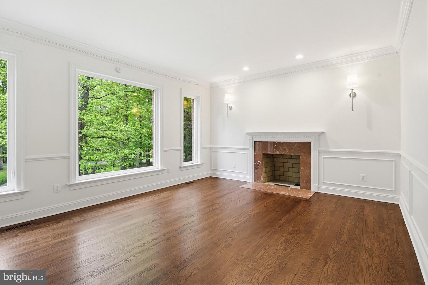 Ellicott City, Maryland, 21042, United States, 5 Bedrooms Bedrooms, ,5 BathroomsBathrooms,Residential,Active,2043423