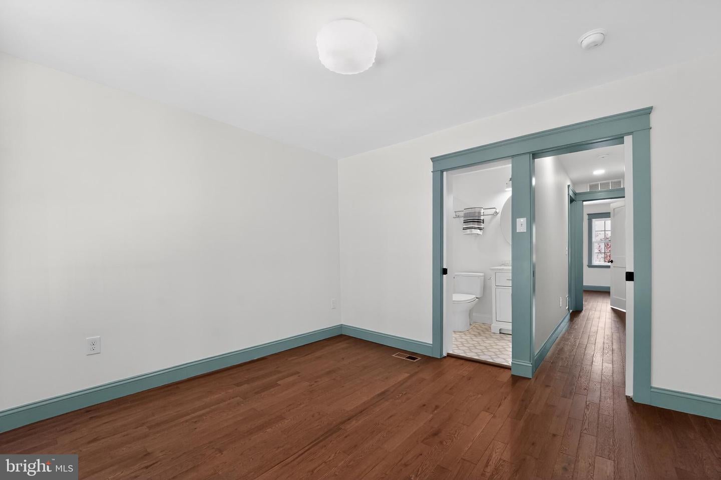 Annapolis, Maryland, 21401, United States, 4 Bedrooms Bedrooms, ,4 BathroomsBathrooms,Residential,Active,2051980