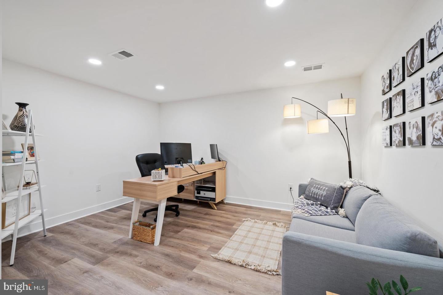 Skillman, New Jersey, 08558, United States, 4 Bedrooms Bedrooms, ,5 BathroomsBathrooms,Residential,Active,2052020