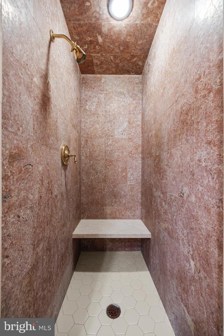 Hammonton, New Jersey, 08037, United States, 5 Bedrooms Bedrooms, ,6 BathroomsBathrooms,Residential,Active,1954441