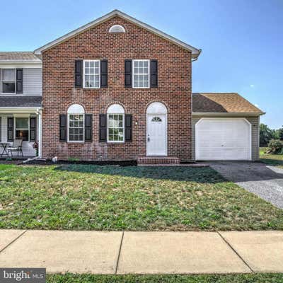 28 THORNAPPLE DR, MARIETTA, PA 17547 - Image 1