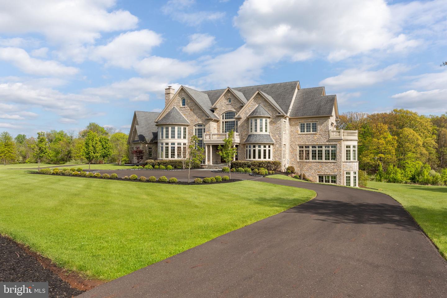 Perched at the pinnacle of an exclusive Upper Makefield Township encla – image 88