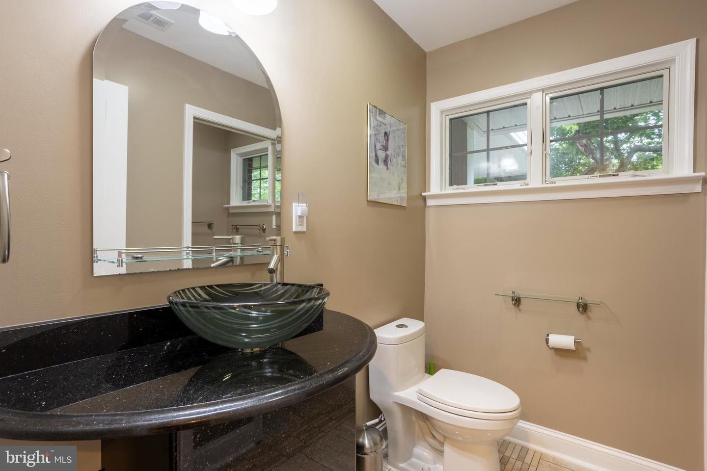 Baltimore, Maryland, 21208, United States, 7 Bedrooms Bedrooms, ,7 BathroomsBathrooms,Residential,Active,2043436