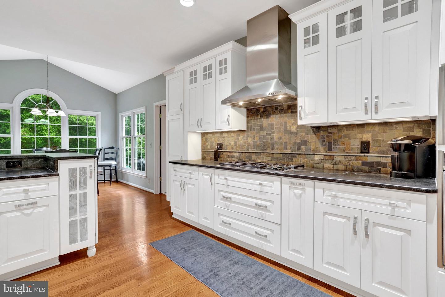 Lorton, Virginia, 22079, United States, 4 Bedrooms Bedrooms, ,4 BathroomsBathrooms,Residential,Active,2045767