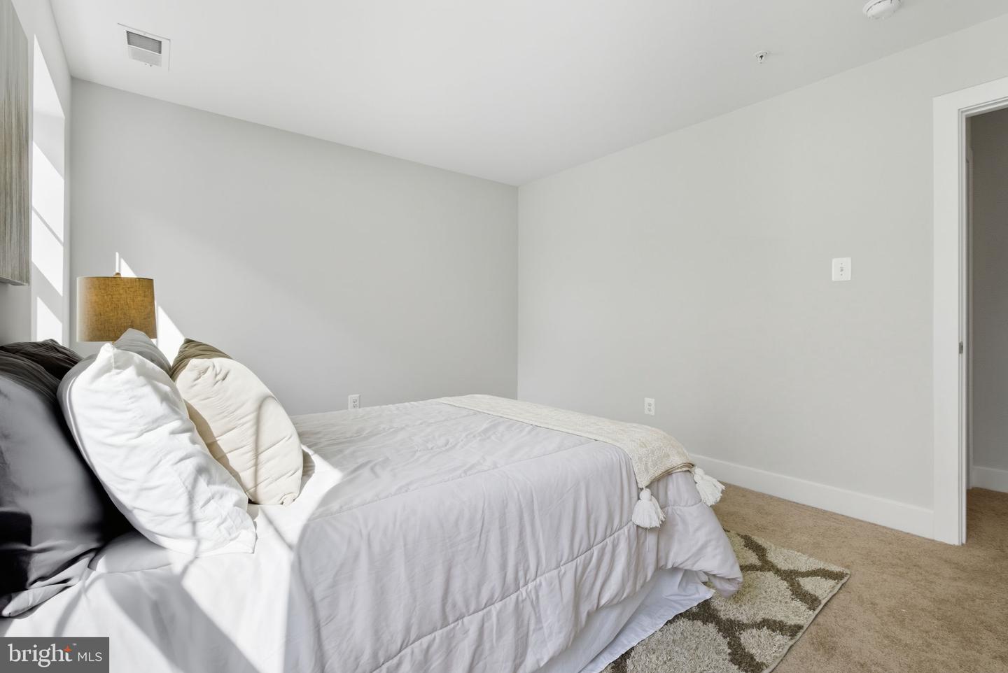 Washington Grove, Maryland, 20880, United States, 4 Bedrooms Bedrooms, ,4 BathroomsBathrooms,Residential,Active,1967308