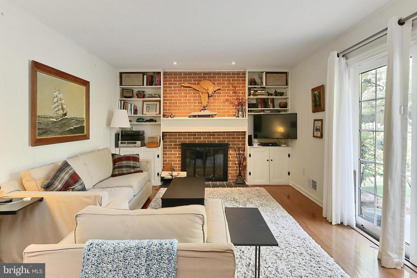 Fairfax, Virginia, 22032, United States, 4 Bedrooms Bedrooms, ,3 BathroomsBathrooms,Residential,Active,1810450